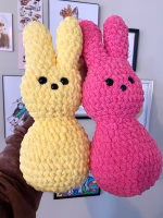 Bunny Peep Amigurumi